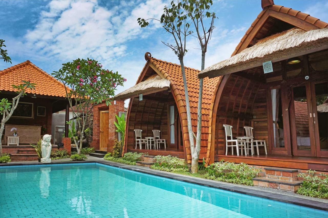 Poedja Villa Jimbaran Exterior photo