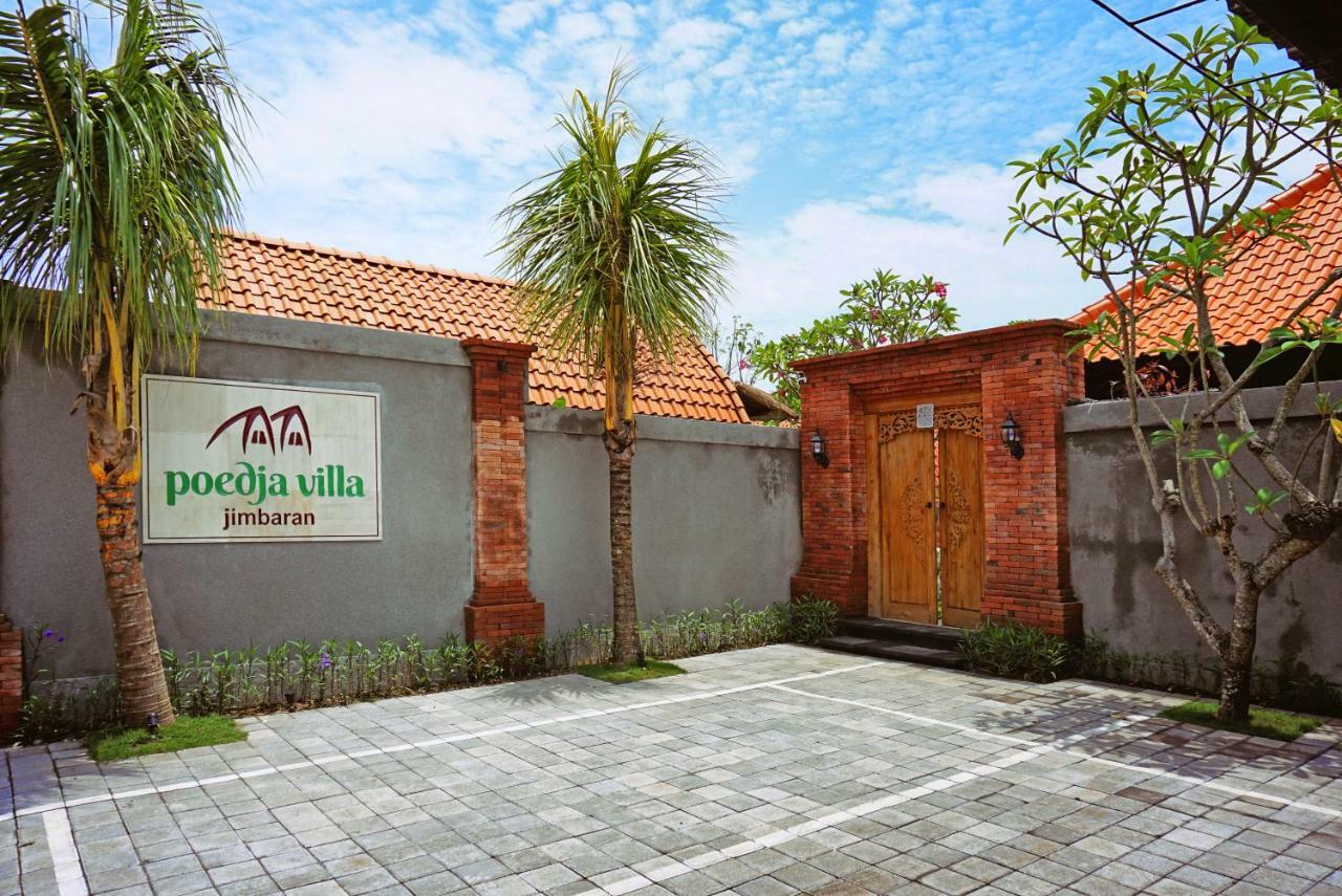 Poedja Villa Jimbaran Exterior photo